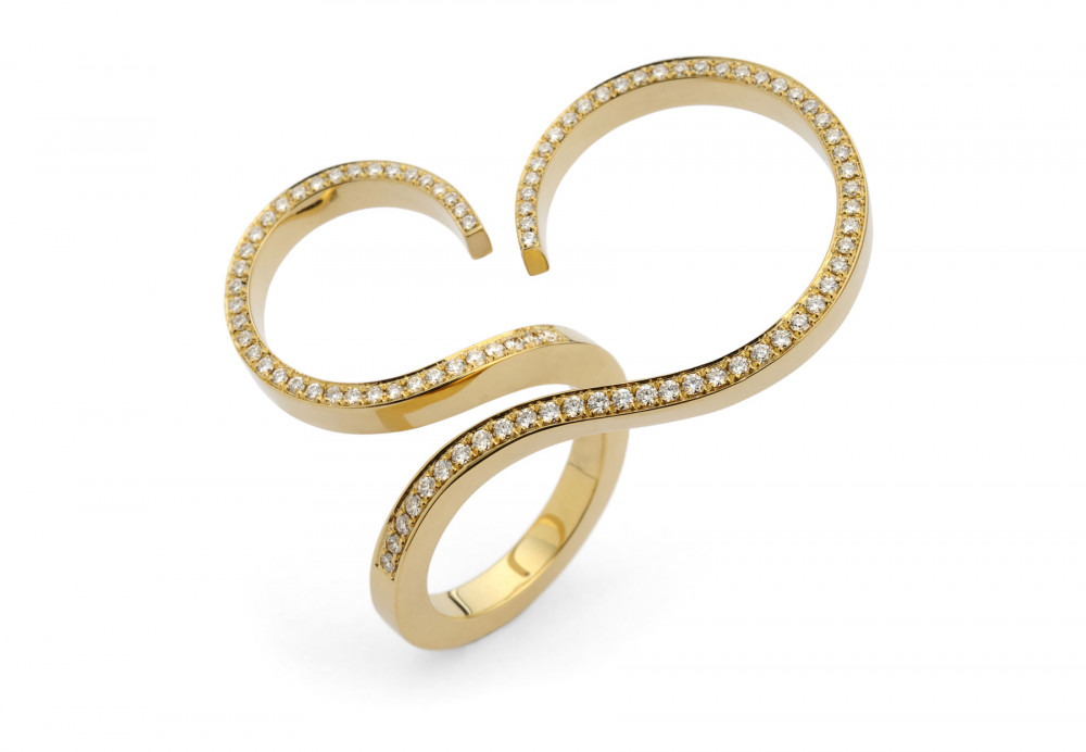 18 carat forged gold pave diamond ring