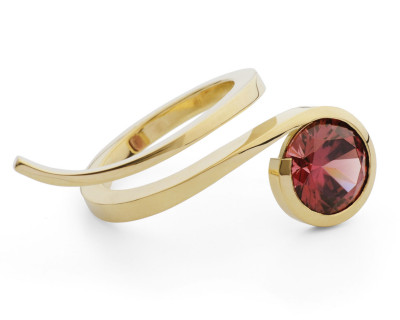 Forged gold 'Twist' cocktail ring with brown zircon