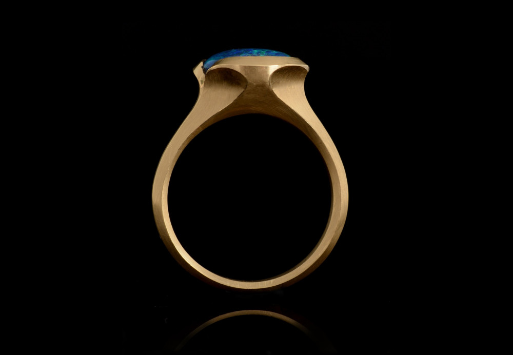 Carved 18ct yellow gold and opal Arris cocktail ring