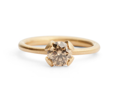 Calyx-ring-rose-gold-cognac-diamond