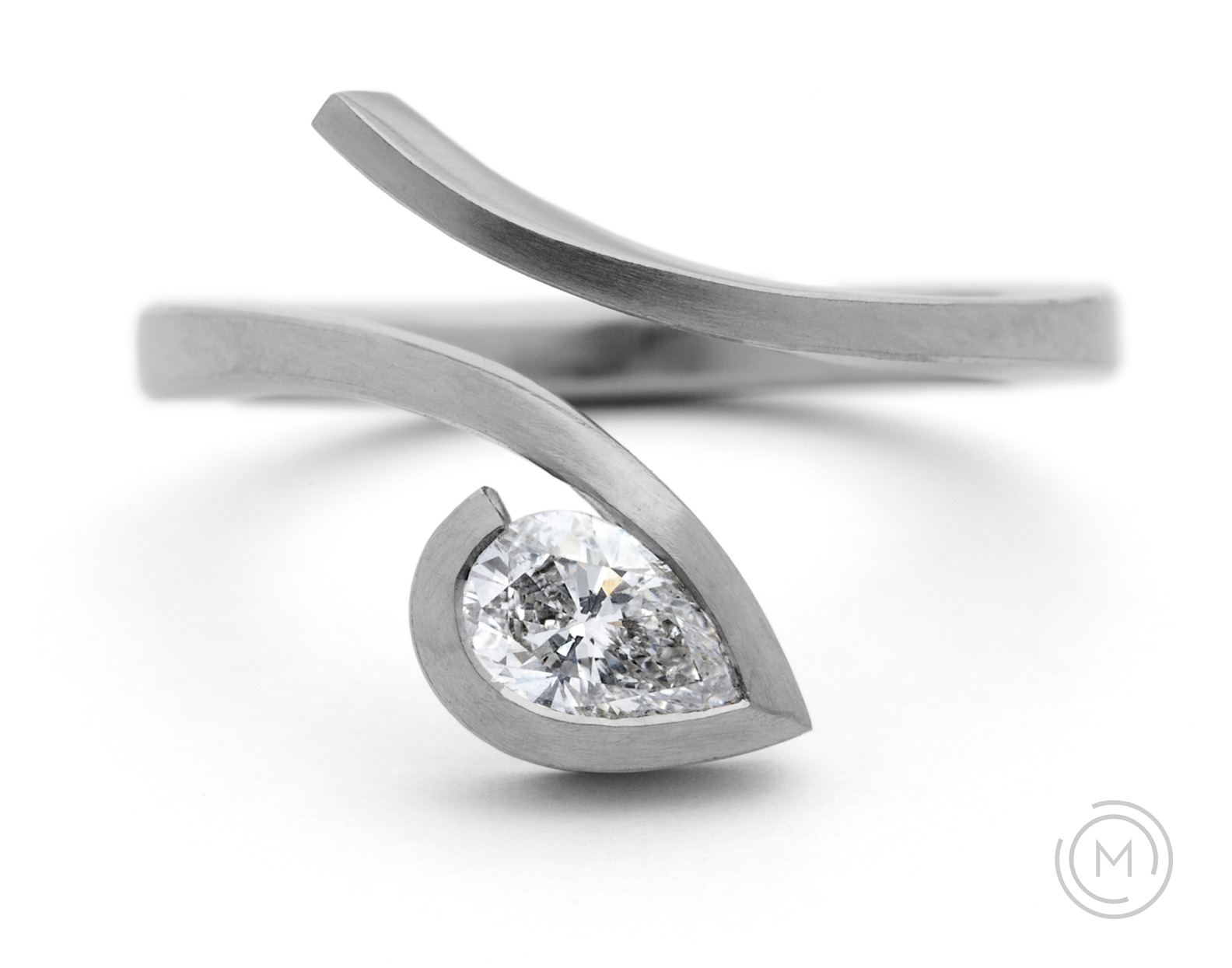 Contemporary engagement rings - Twist