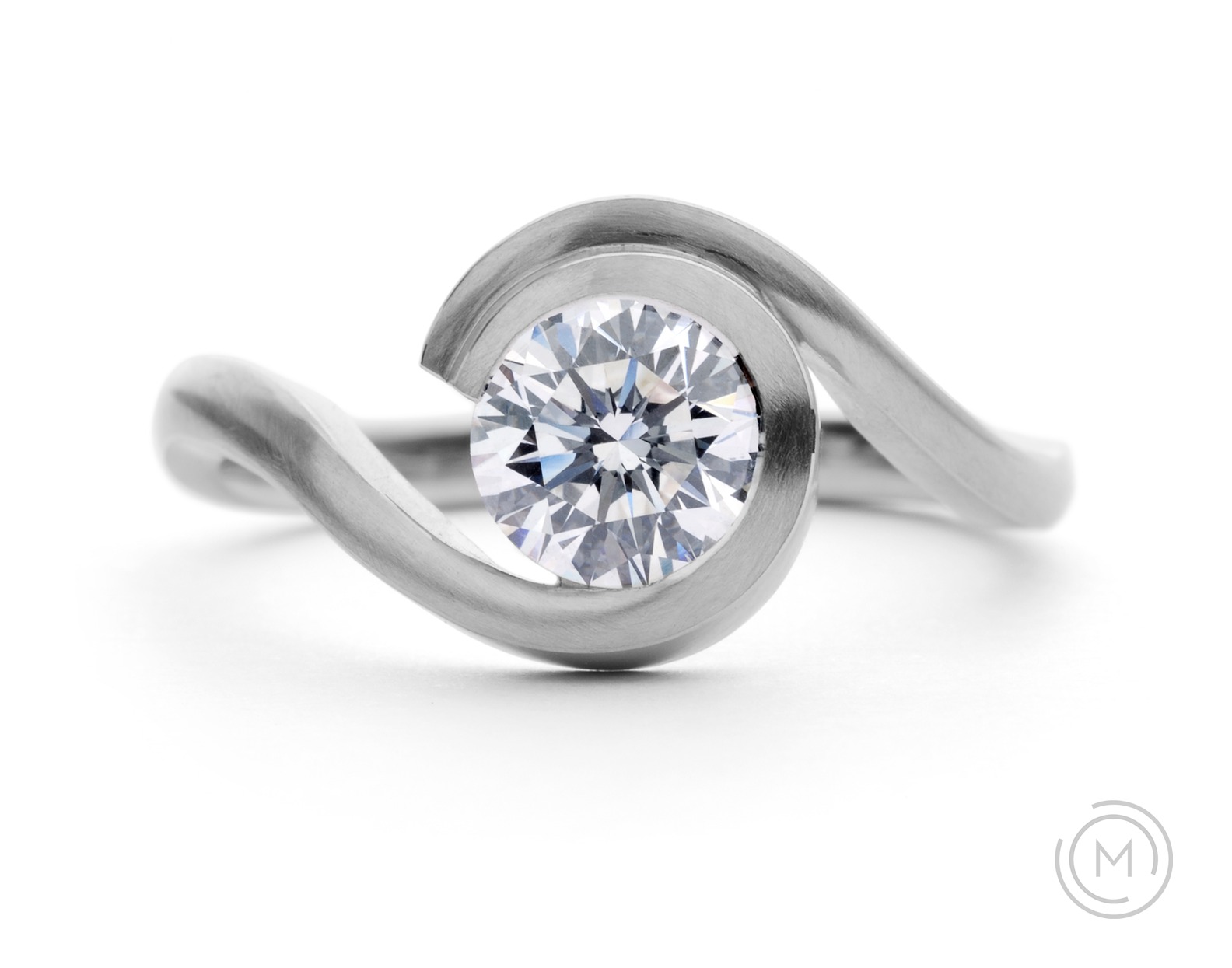 Contemporary engagement rings - Wave