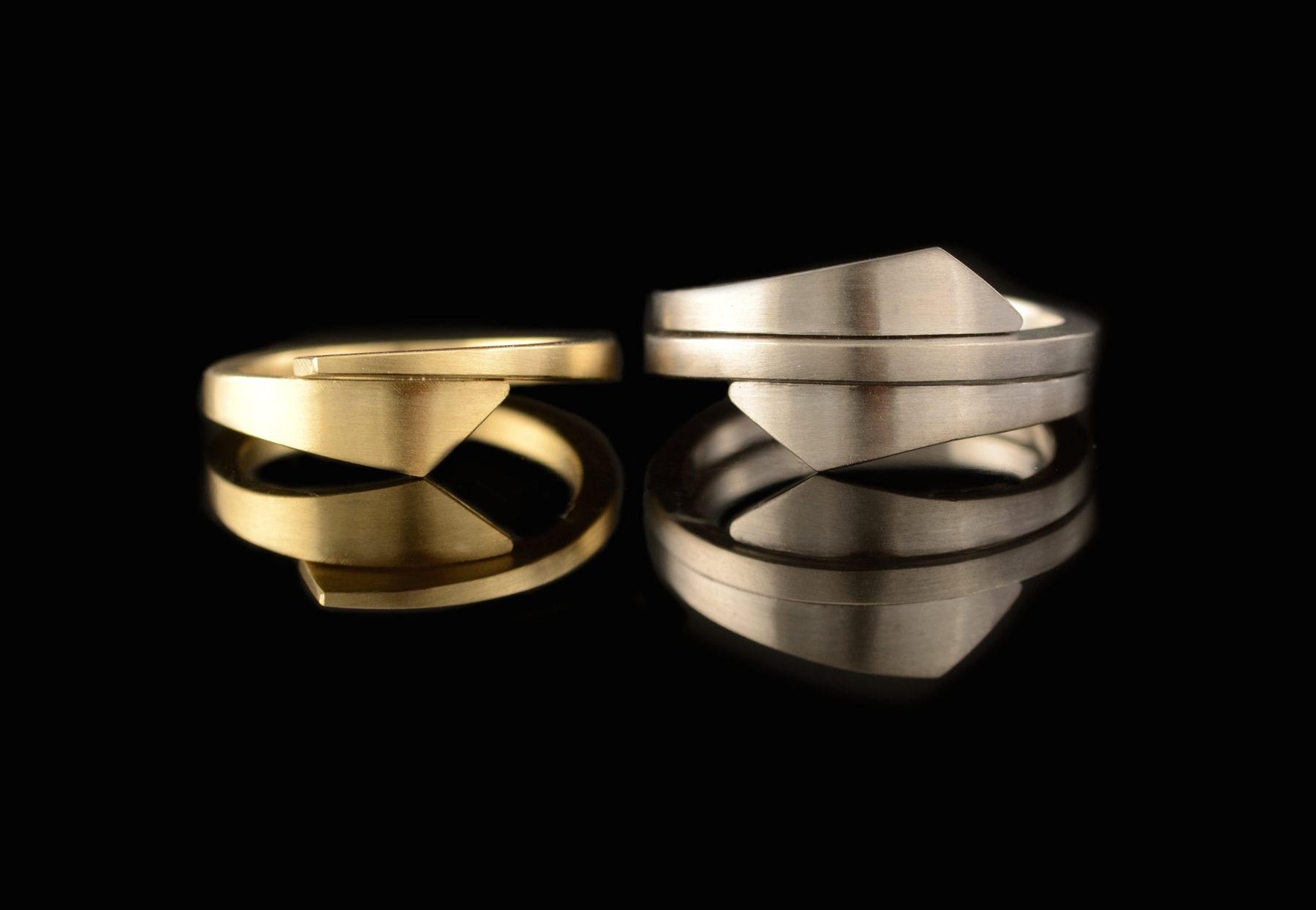 Goldsmiths wedding hot sale rings ladies