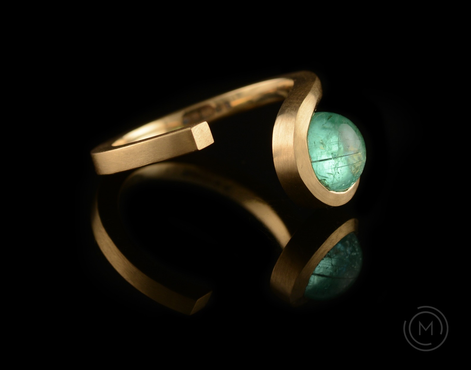 Commission a bespoke Paraiba tourmaline engagement ring
