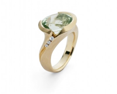 Rose gold and mint green tourmaline carved ring