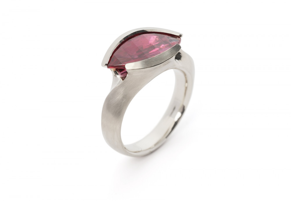 Carved white gold and rubellite cocktail ring