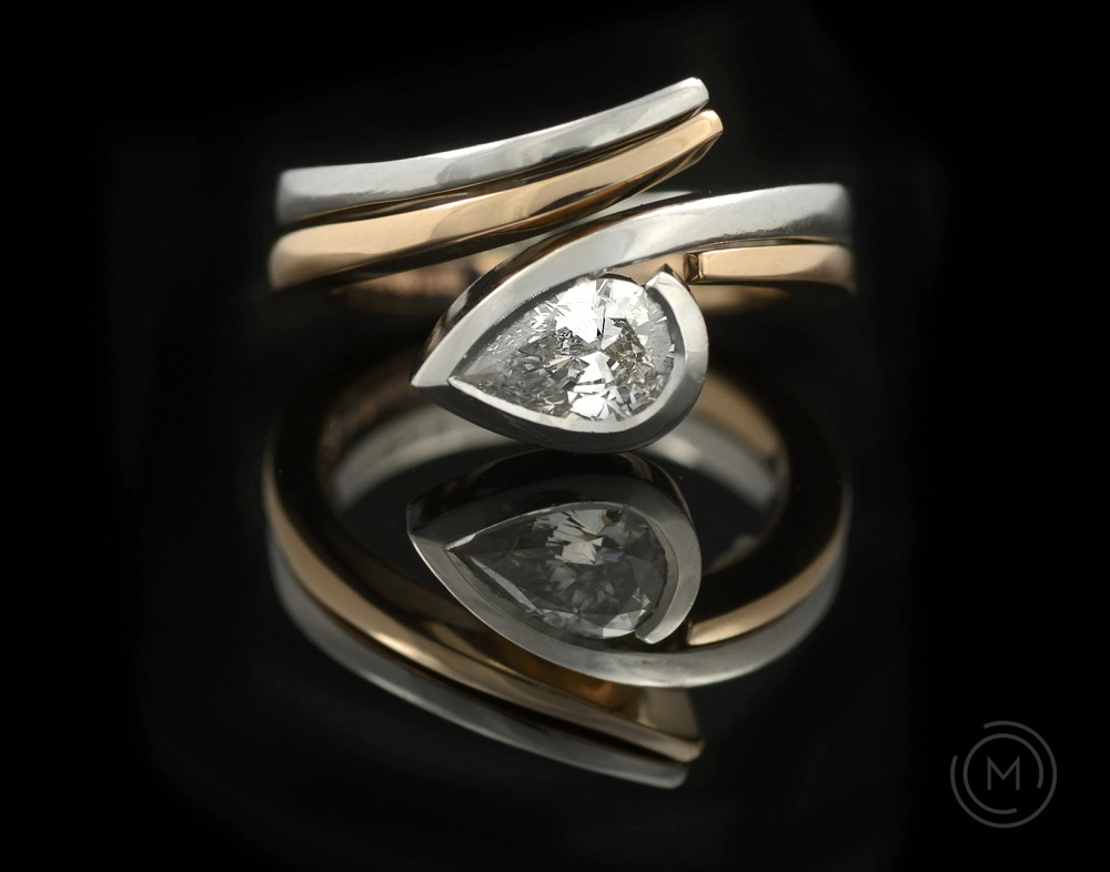 Contrasting rose gold fitted wedding ring