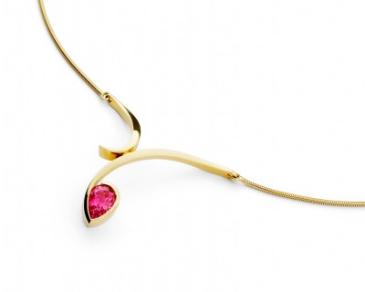 Forged yellow gold and pink spinel pendant