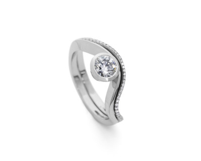 Balance platinum and diamond engagement ring with fitted wedding band