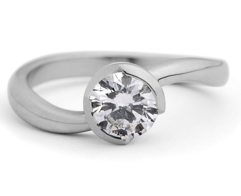 ‘S-Curve’ platinum diamond engagement ring